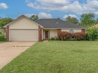 1513 Crepe Myrtle Dr, Jonesboro, AR 72405