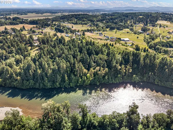 Santiam Way NE, Albany, OR 97322