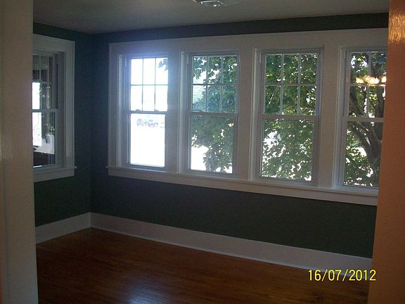 Front Porch(enclosed)