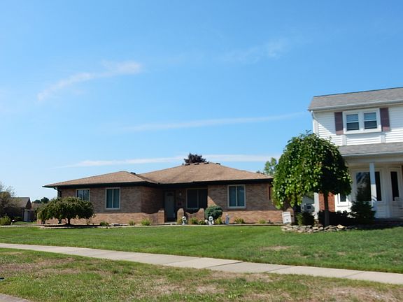 3rd image of 7627 W Claymore Ct
