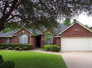 3317 Clearfield Dr, Grapevine, TX 76051