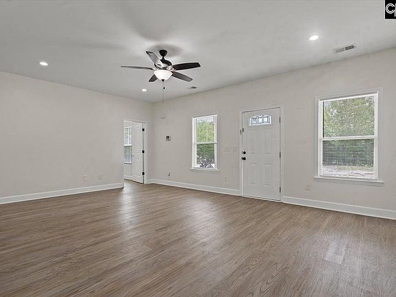 5th image of 1957 Lake Elliott Cir