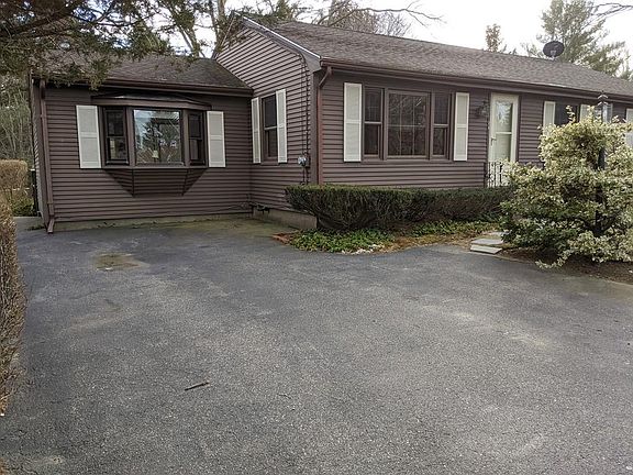 4th image of 24 Choate St