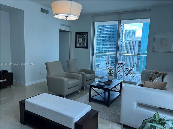 2nd image of 300 Biscayne Blvd #1701