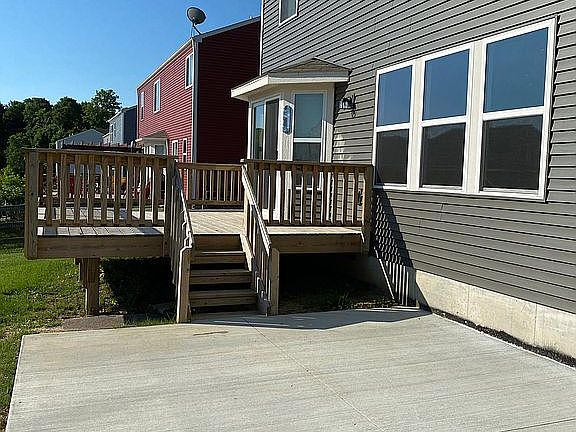 Patio & Deck