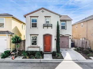 3774 Amity Ln, Clovis, CA 93619