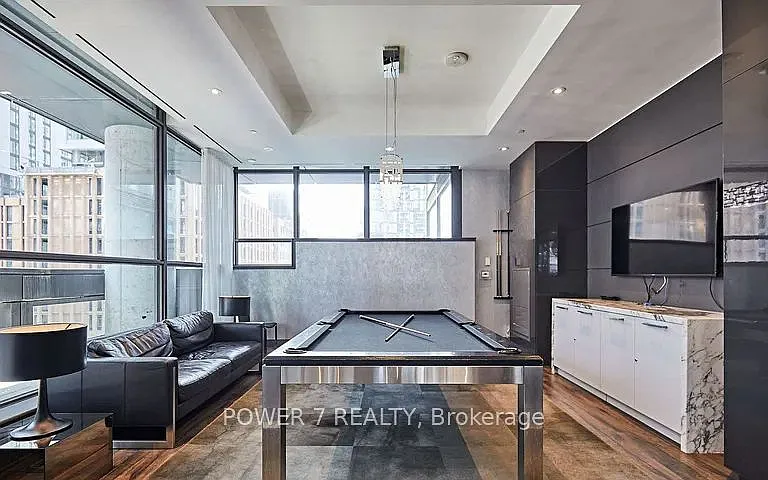 290 Adelaide St W #1903 — Photo 8