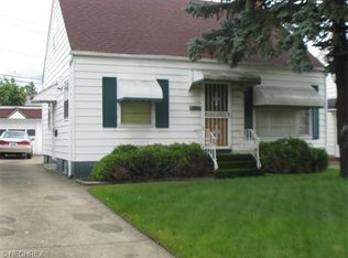 19312 Fairway Ave, Maple Heights, OH 44137