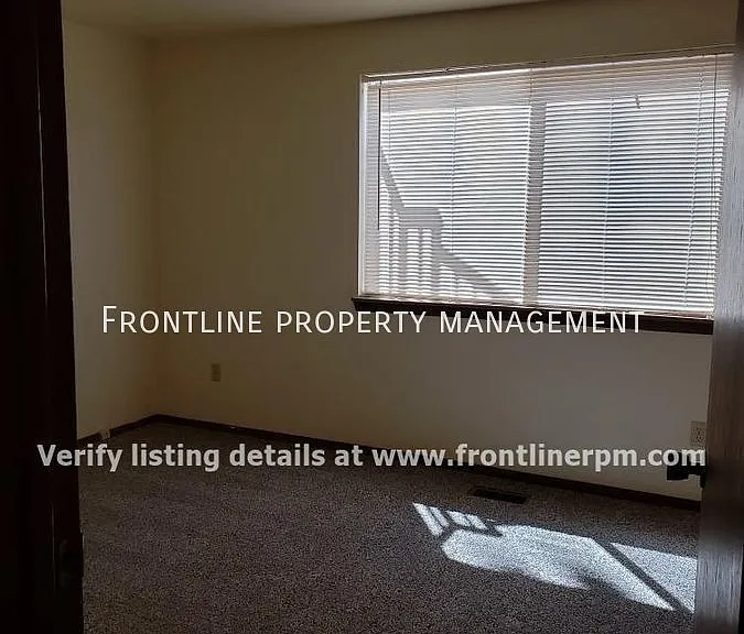 515 W Idaho Ave — Photo 7