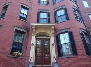 33 Rutland Sq, Boston, MA 02118
