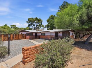 2721 E Fort Lowell Rd, Tucson, AZ 85716