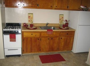 96 N Twin Circle Way, Baltimore, MD 21227