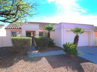 3330 W Desert Bend Loop, Tucson, AZ 85742