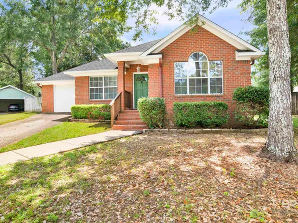 108 Rainer Cir, Daphne, AL 36526