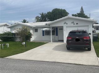 2740 NW 1st Ter, Pompano Beach, FL 33064
