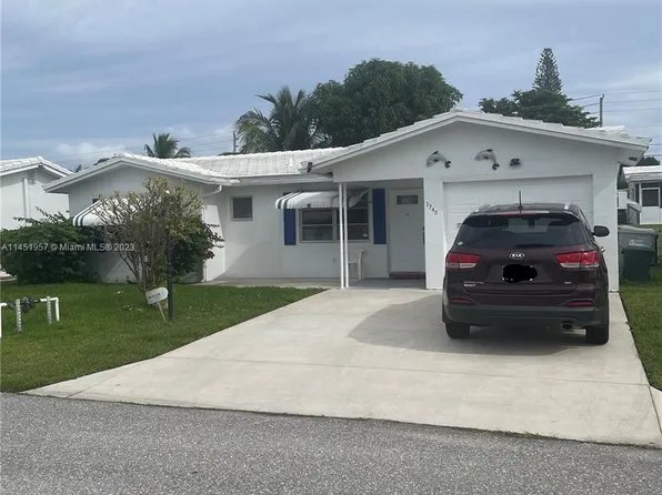 2740 NW 1st Ter, Pompano Beach, FL 33064
