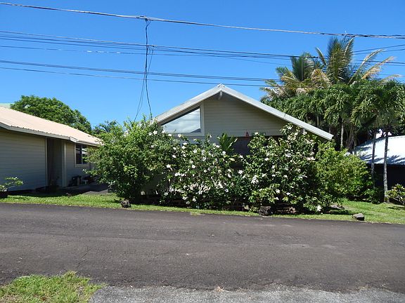 "Garage" and carport on left