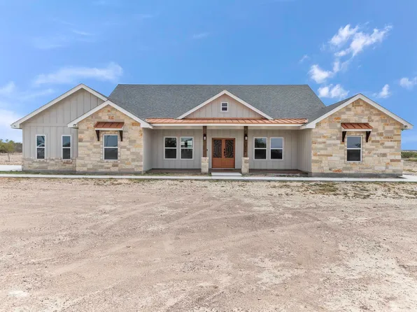 1013 Lenawee Ave, Del Rio, TX 78840