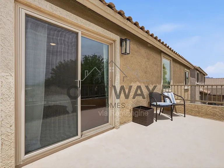 8953 E Hillview St — Photo 36
