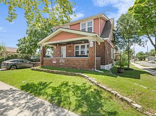 807 Campbell Ave, Windsor, ON N9B 2H8