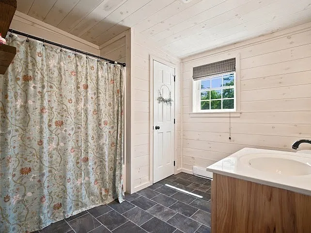 74 Blackmore Pond Cir — Photo 28
