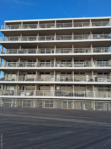 250 Shore Rd #2D Photo 1
