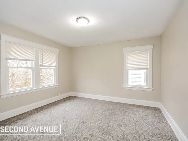 4692 Winton Rd — Photo 12