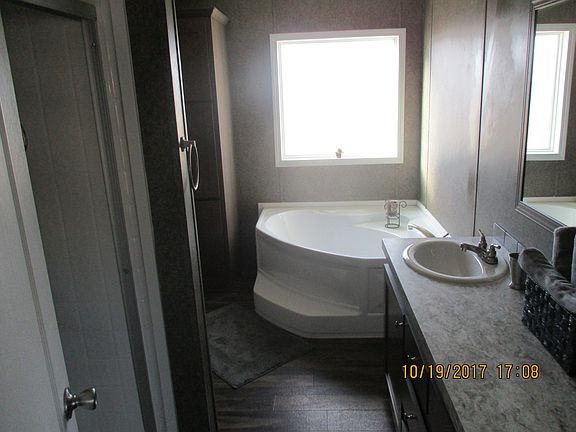 4th image of 289 Silver Peak Dr #268