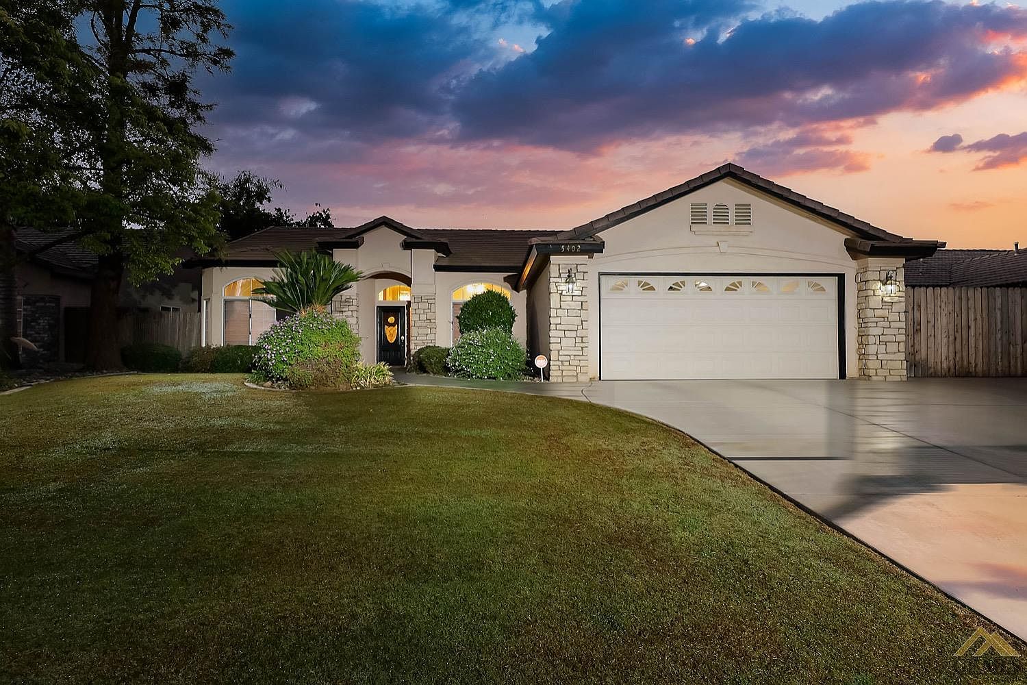 5402 Headlands Dr, Bakersfield, CA 93312 | Zillow