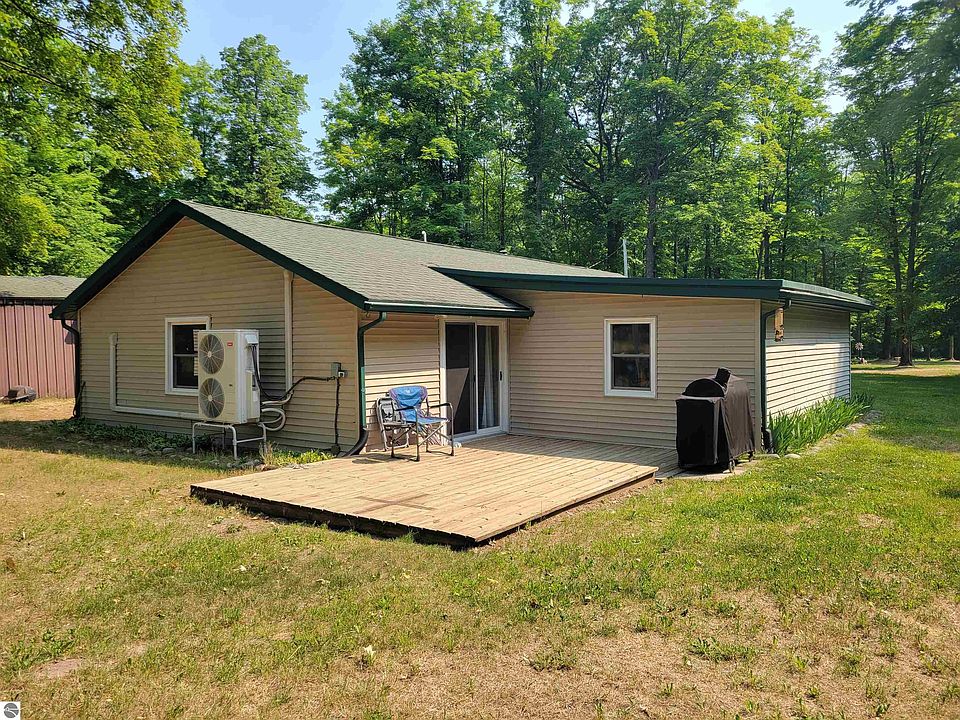 3007 Lund Rd SW, Fife Lake, MI 49633 Zillow