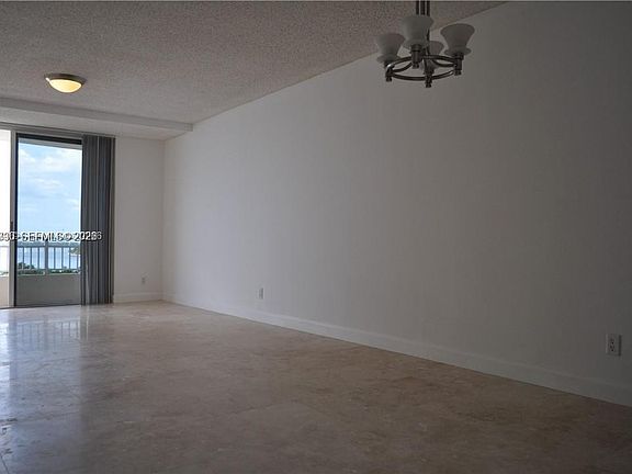 5th image of 770 Claughton Island Dr APT 810