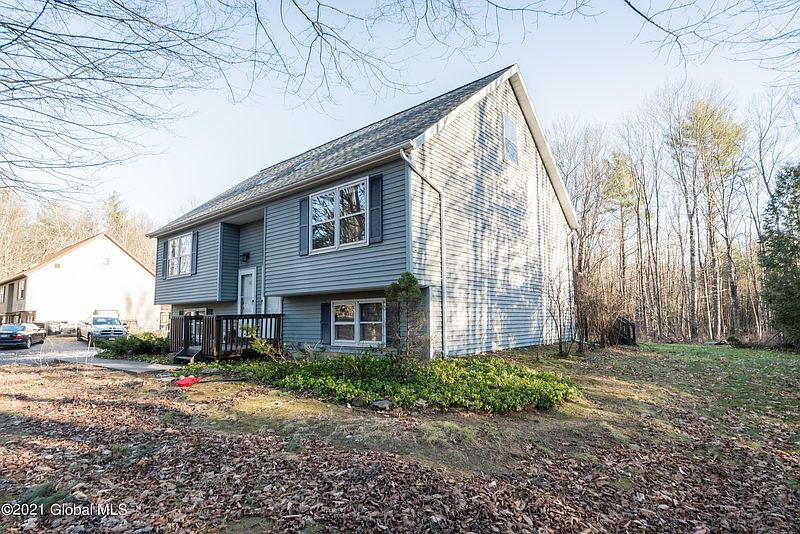 2nd image of 58-60 North Greenfield Rd