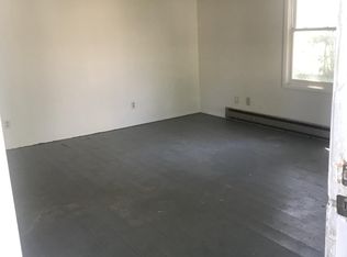 104 SE Railroad Ave #1, Hebron, MD 21830