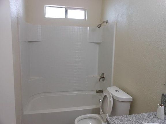 4th image of 1280 W Canal Dr #2