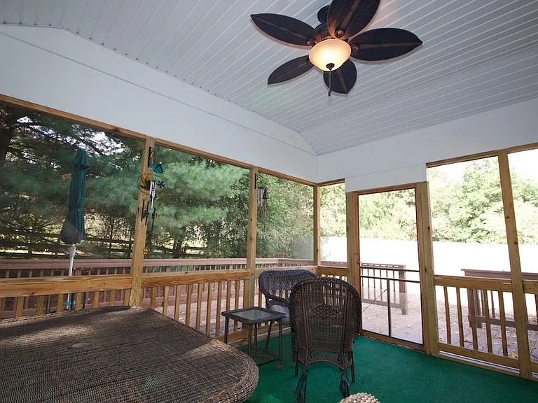 Robin Ridge Ct — Photo 7
