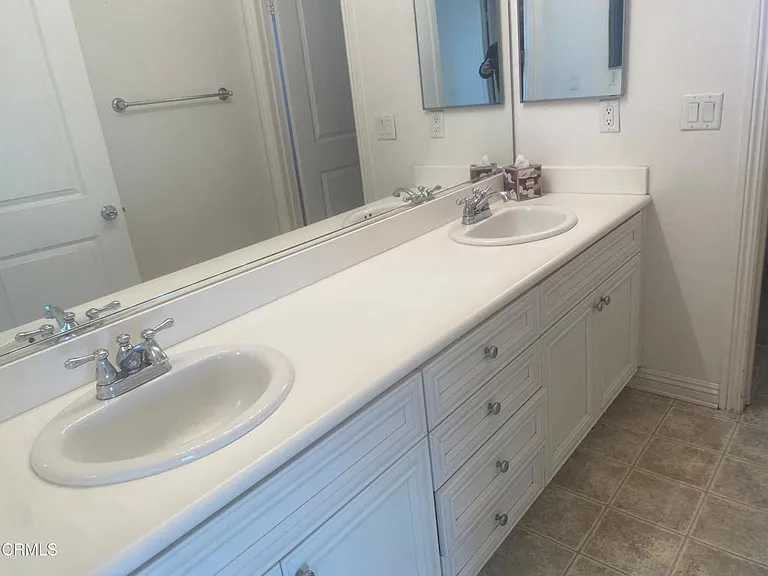 3630 Dunkirk Dr — Photo 7