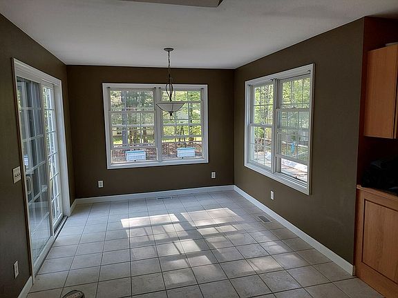 2nd image of 6829 Lakita Dr