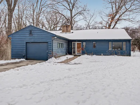3316 Woodland St, Ames, IA 50014
