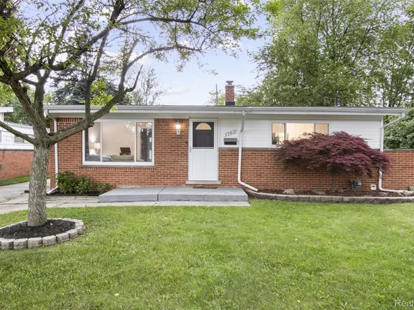 1702 Byron Ave, Madison Heights, MI 48071