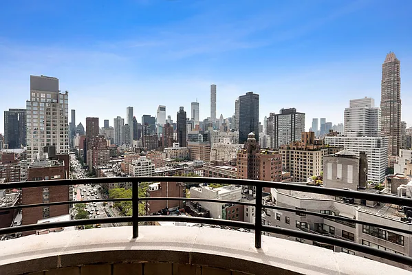 Rented by Douglas Elliman | media 18