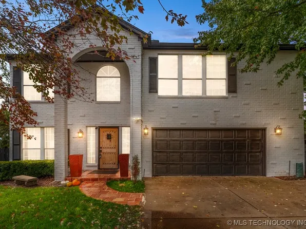 8222 S Delaware Pl, Tulsa, OK 74137