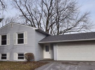 346 Fleetwood Ave, Bolingbrook, IL