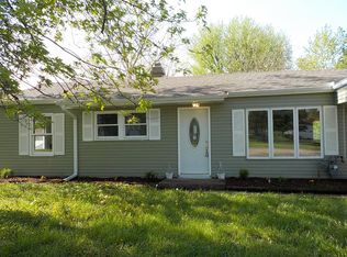 403 W Lincoln St, Mount Morris, IL 61054