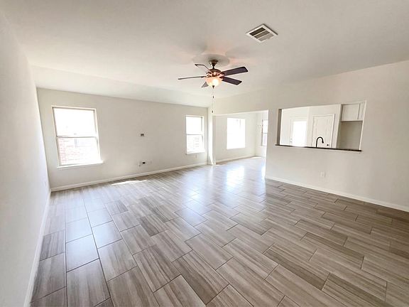 2nd image of 405 Longhorn Cavern Rd