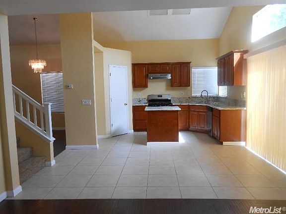 4th image of 9127 Bungalow Way