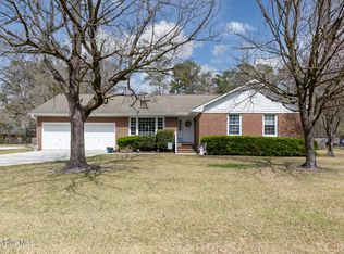 105 Kemberly Ct, Jacksonville, NC 28540