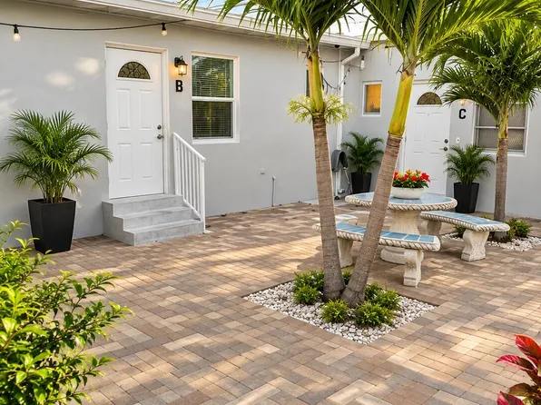 320 S K St #B, Lake Worth, FL 33460