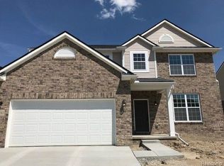 51183 Quaker Ln, Canton, MI 48187