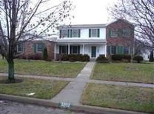 3202 Dorset Ct, Bloomington, IL