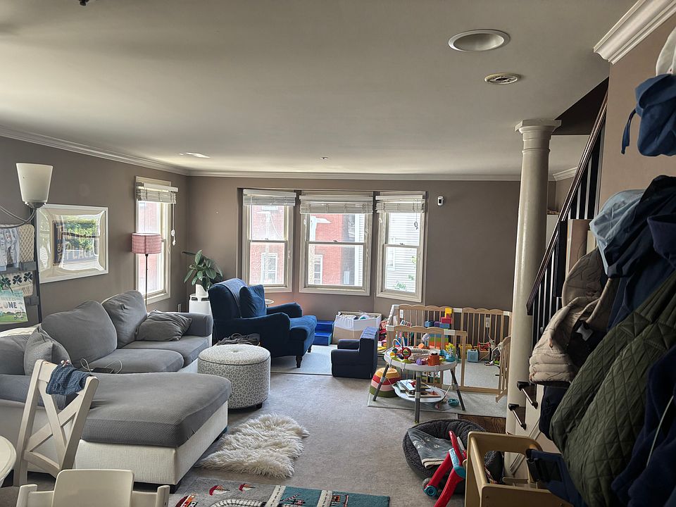 1st image of 68 I St APT 4